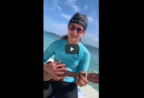 Sophia Stapp en las Bahamas