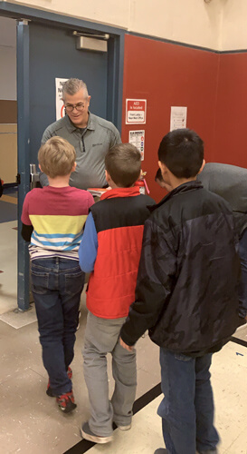 Steve Stapp Volunteering with the Rose City Readers at Beaver Acres Elementary School